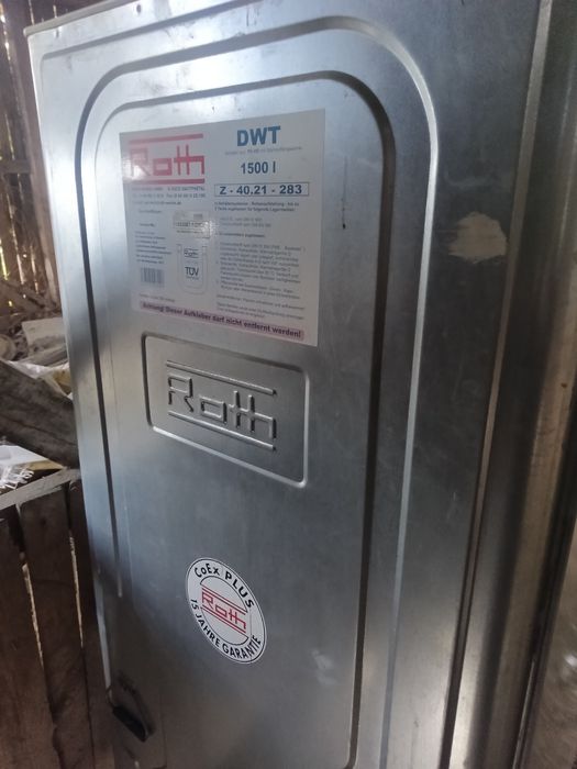 Zbiornik na olej ropę Roth 1500 l