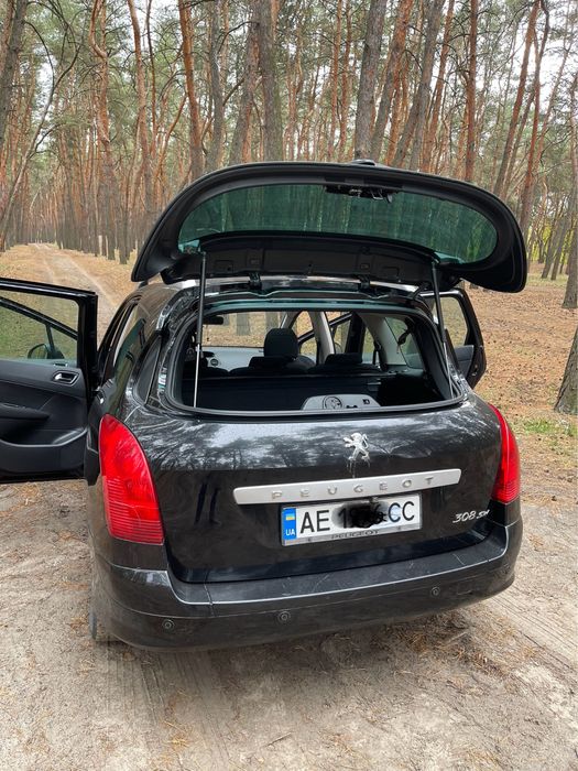 PEUGEOT 308SW  с панорамной крышей 4700$ торг