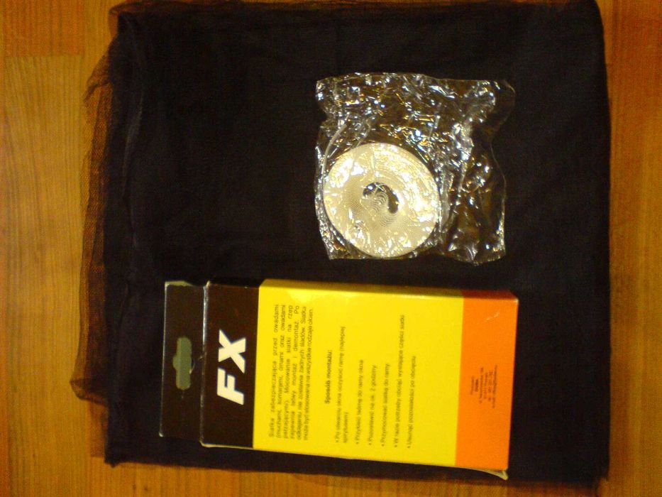 Siatka Na Okno Zabezpieczająca przed Owadami Czarna130x150 rzep NOWA