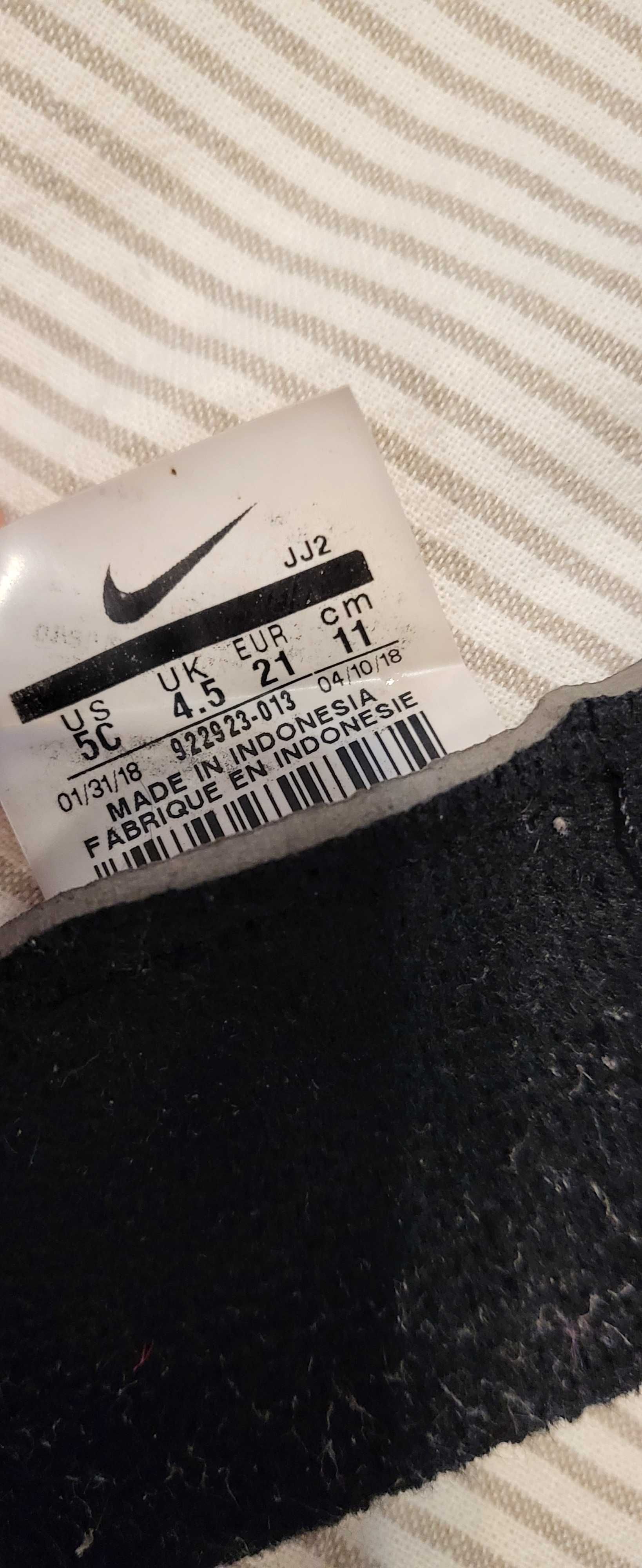 Buty sportowe Nike Huarache rozmiar 21