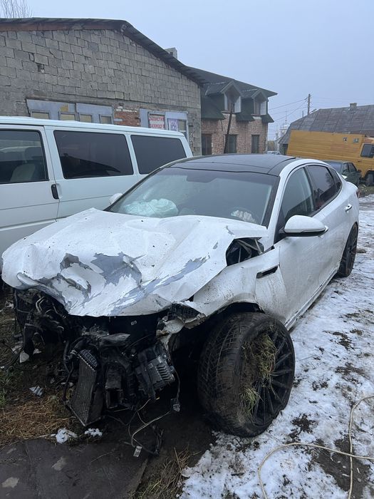 Kia K5 (Optima) після аварії