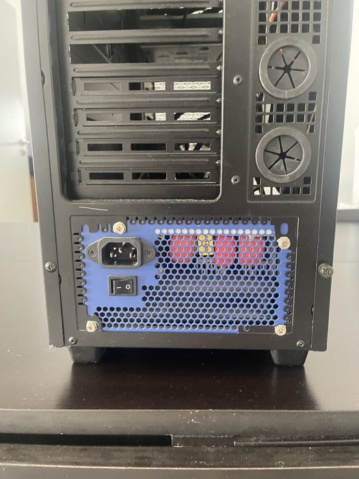 Caixa ATX Nox+ leitor DVD + Fonte800W