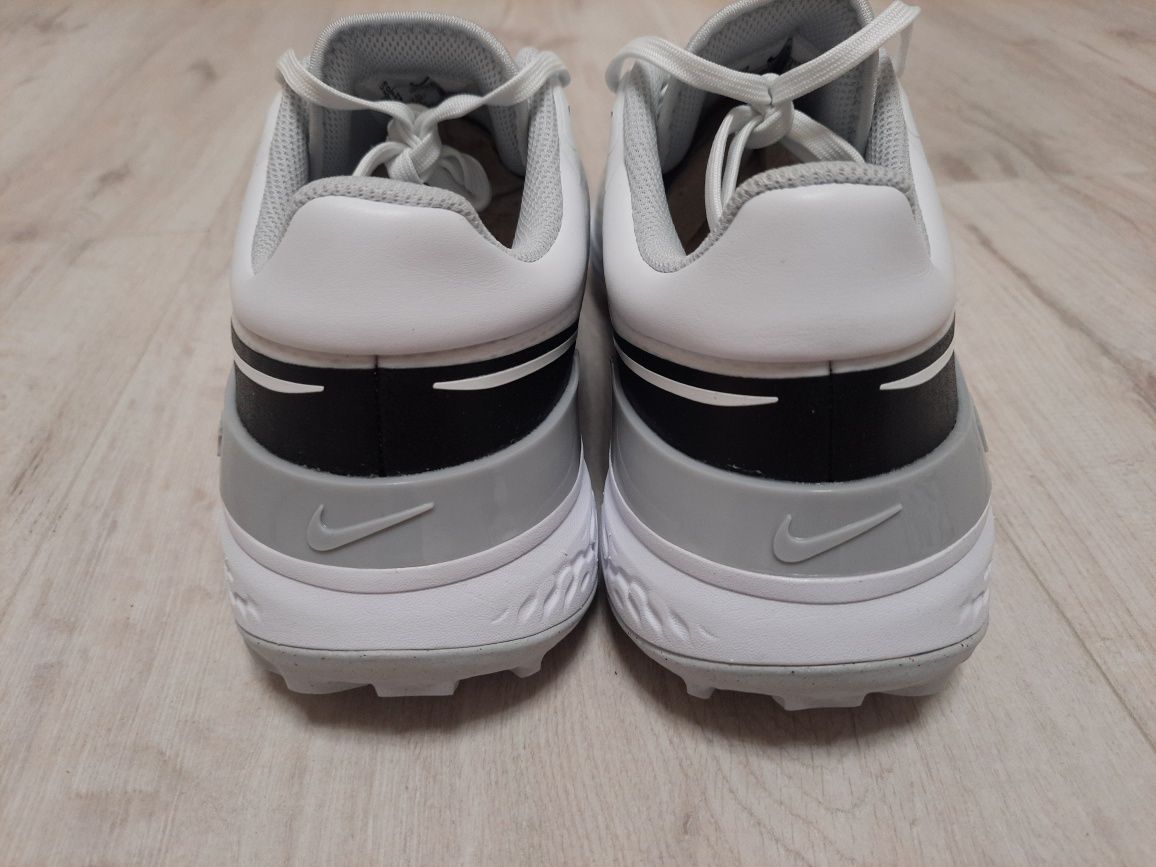 Оригінальні чоловічі кросівки NIKE INFINITY PRO 2 WHITE DJ5593-101