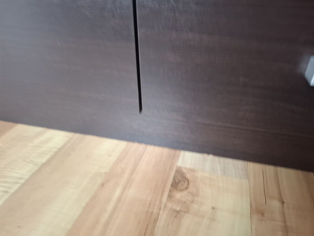 Szafka rtv ciemne drewno