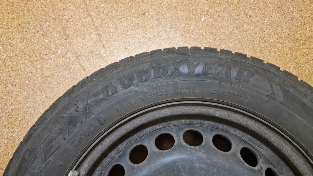 Kola i opony zimowe i letnie  Ford S Max 215/60/16 225/50/17