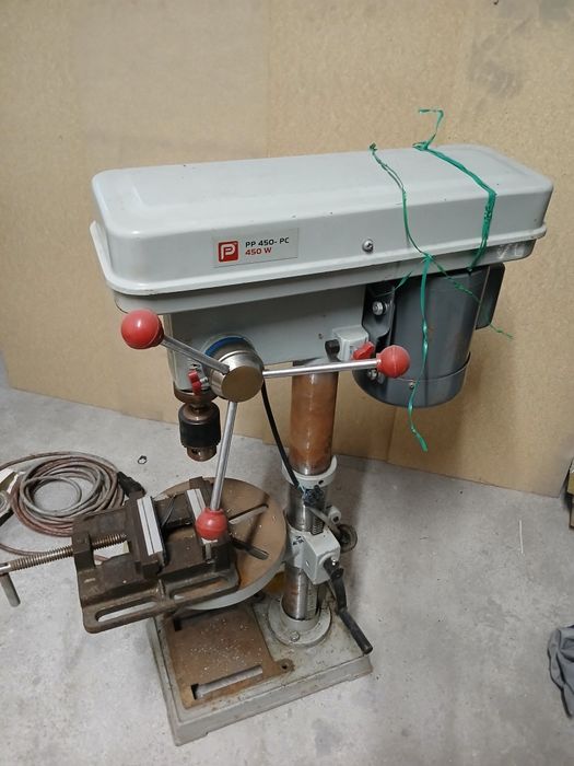 Furadora de coluna Pentron, modelo PP 450 / PC 450W