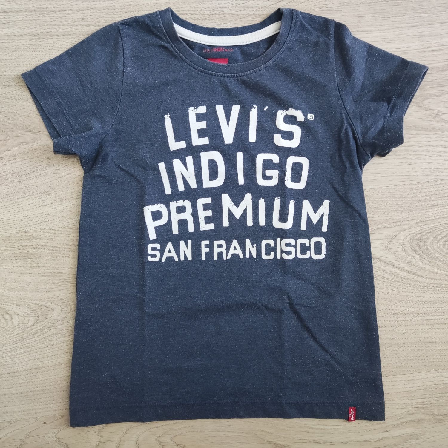 T-shirts LEVI'S - tamanho: 4