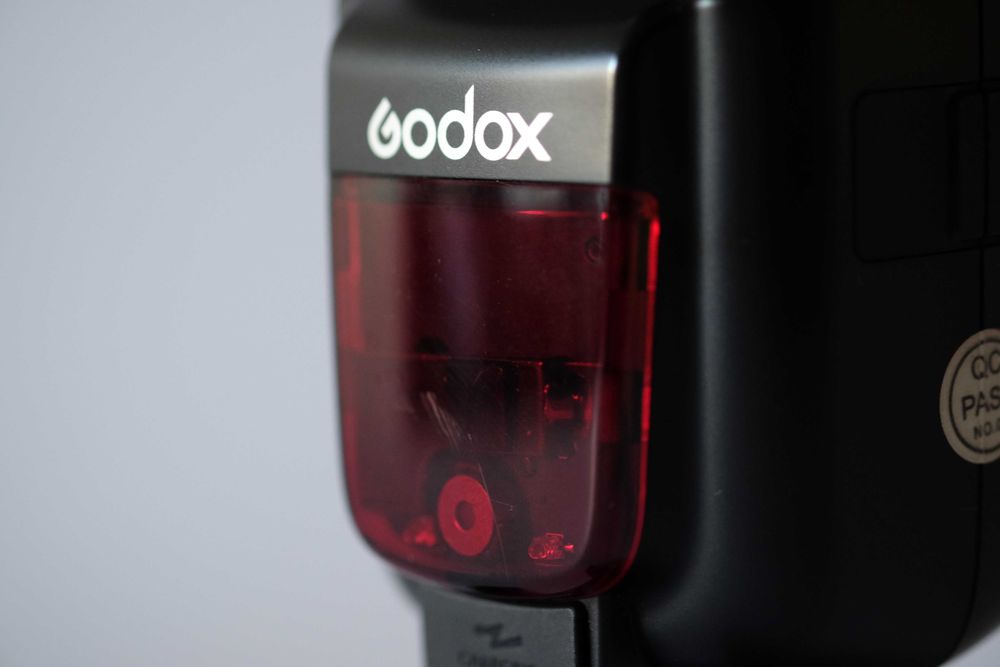 Вспышка Godox TT685F