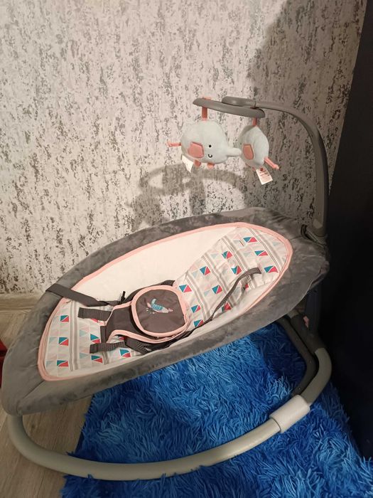 Заколисуючий центр