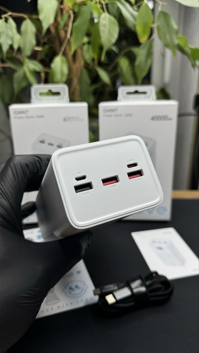 Якісний павербанк з гарантією для ноутбука або телефону Proove Giant