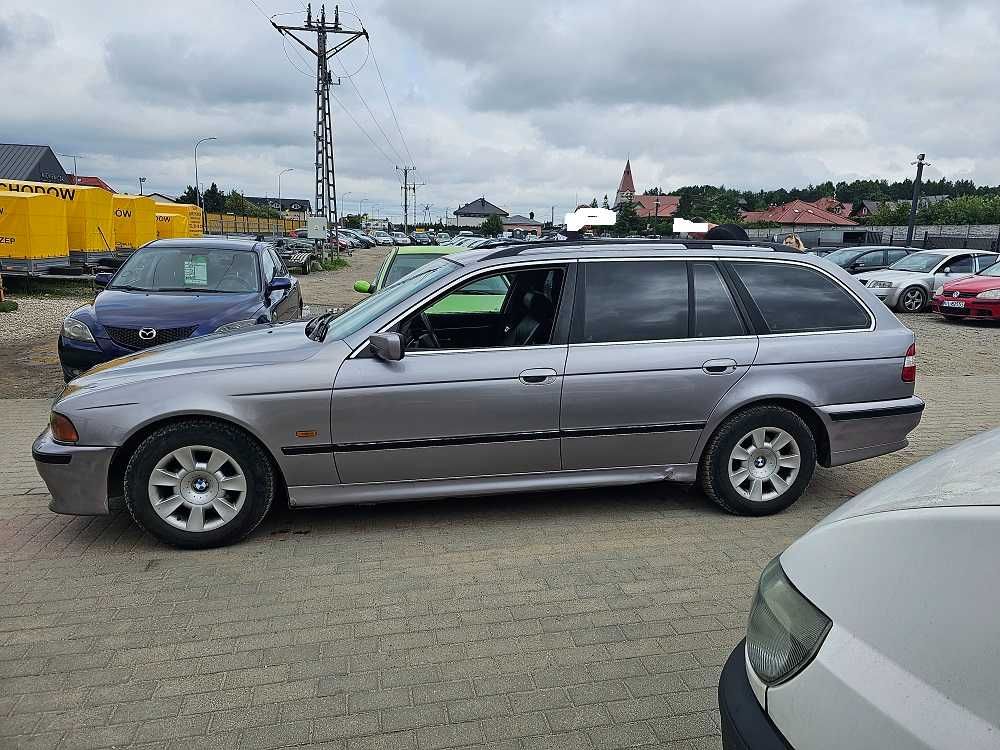 Bmw 5 e39 1998r. 2.8 benzyna/GAZ /193KM/opłaty aktualne