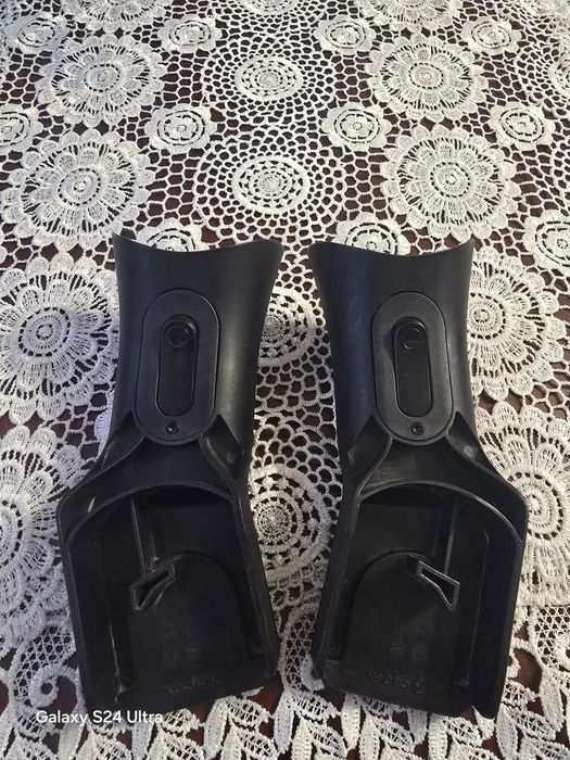 Adaptery Cybex czarne