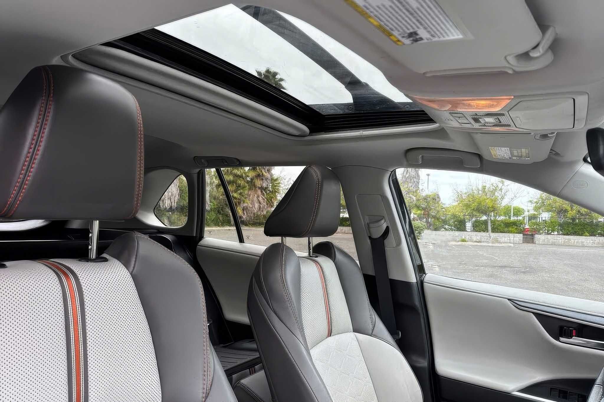 2019 Toyota RAV4 Adventure