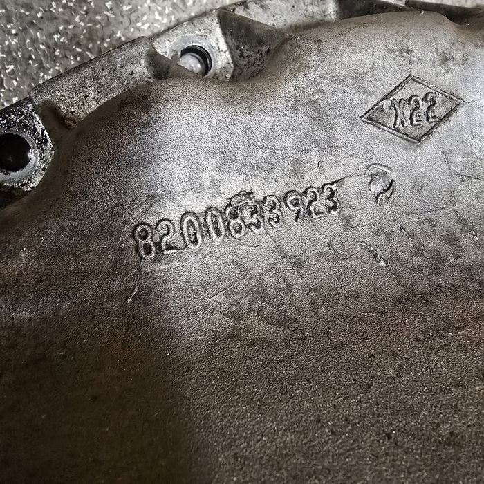 Піддон двигуна 1.9cdi F9K Renault Trafic, Scenic 2,Megane 2, Laguna 2