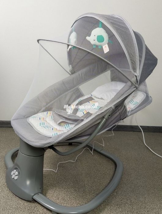 Заколисуючий центр Mastela