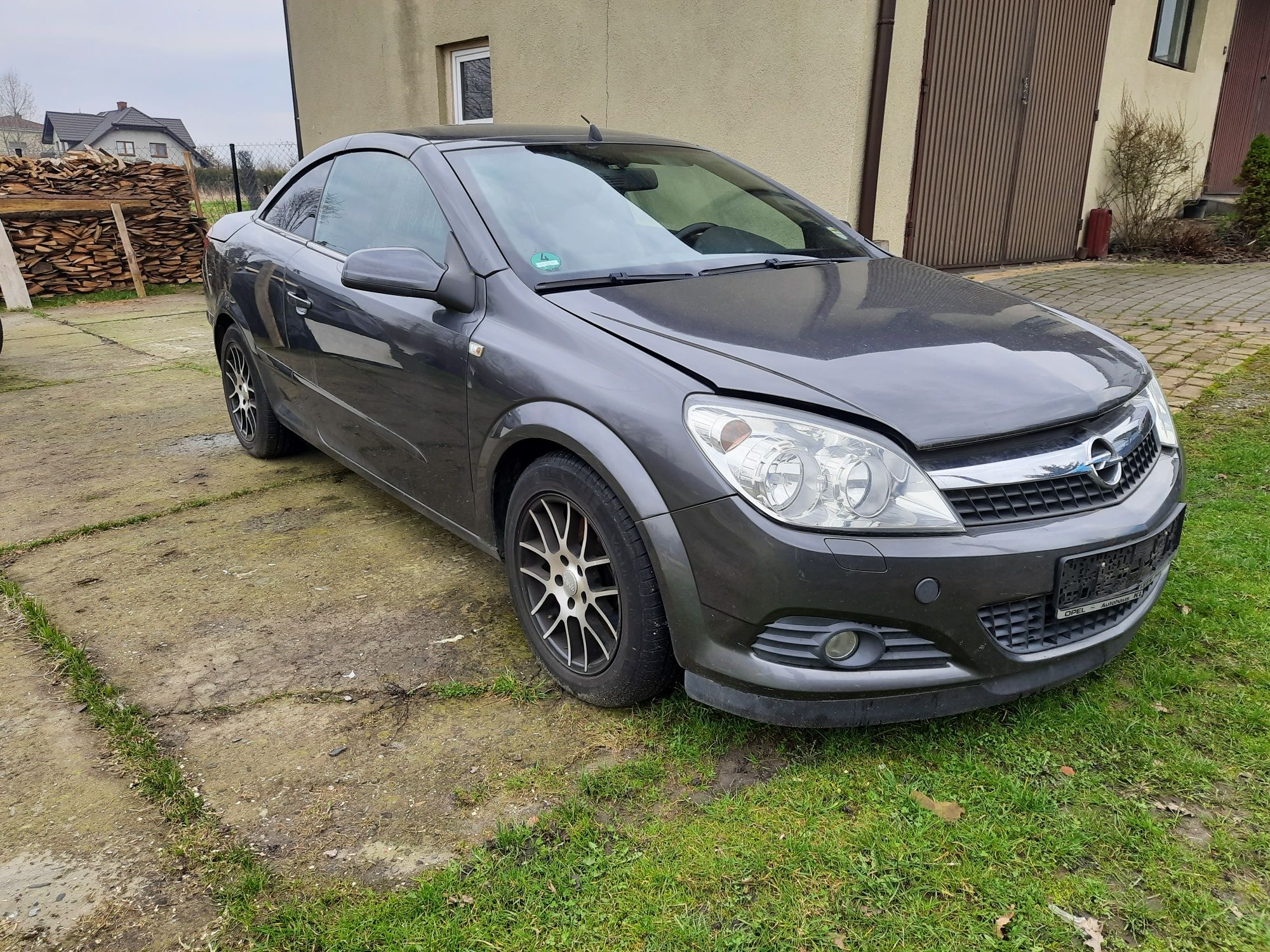 Opel Astra Cabrio, 2009 r