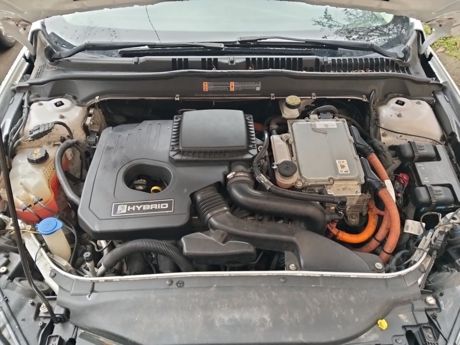 Ford Fusion 2018 Гібрид