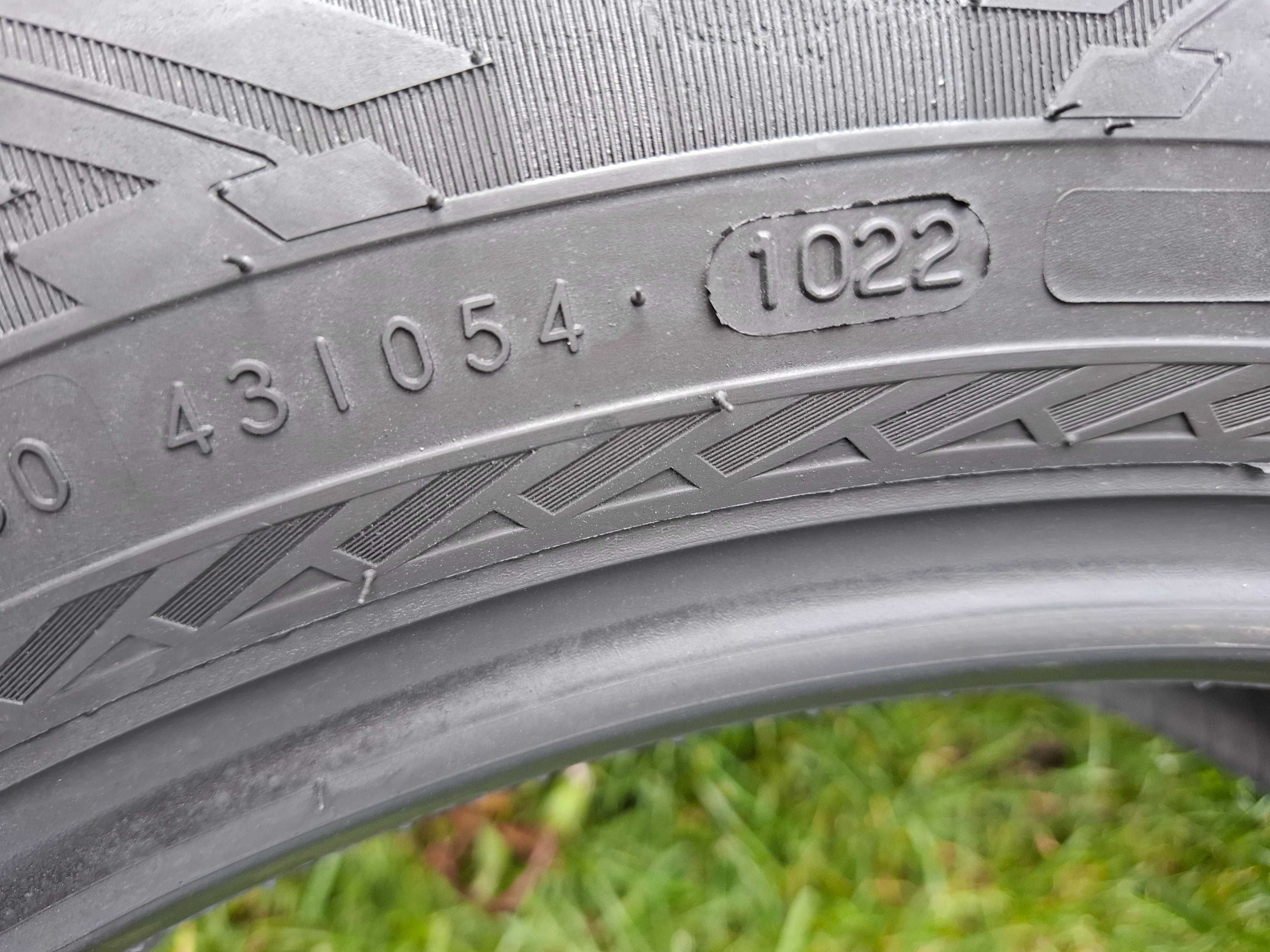 Opony Nokian 225 55 R  18