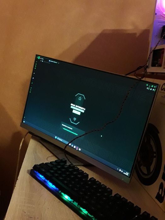 Monitor w dobrym stanie
