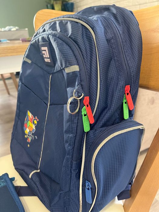 Портфель Kite + пенал в школу