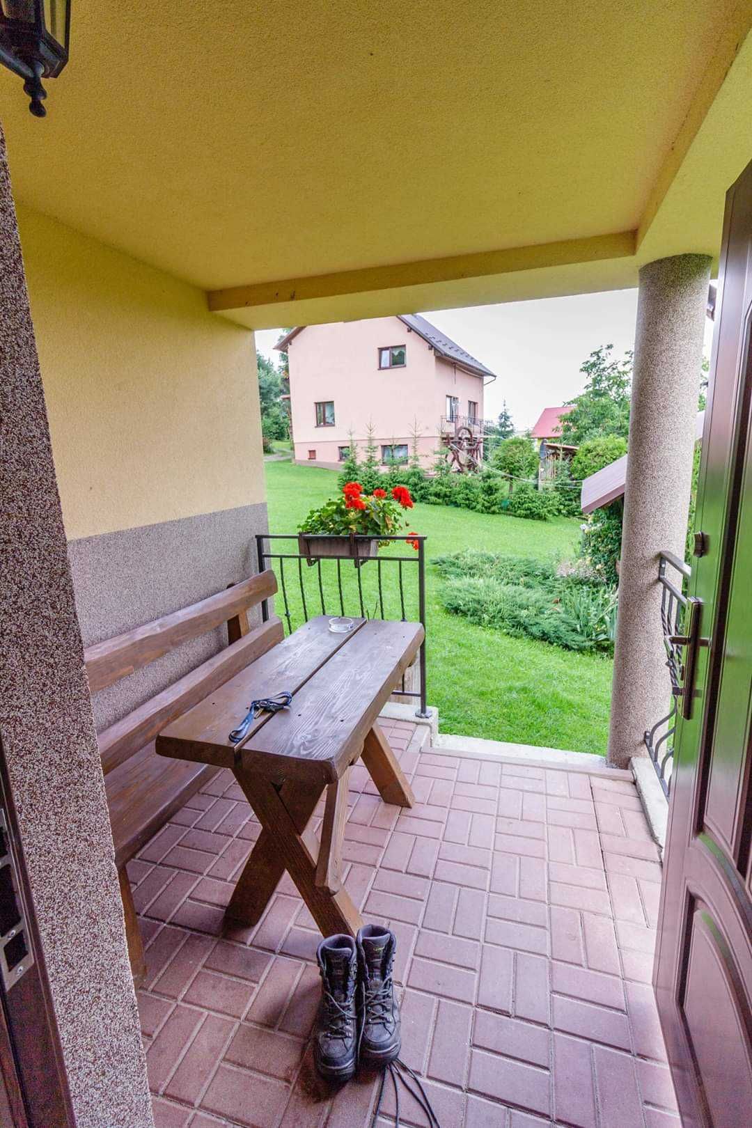 Bieszczady domki w górnym końcu