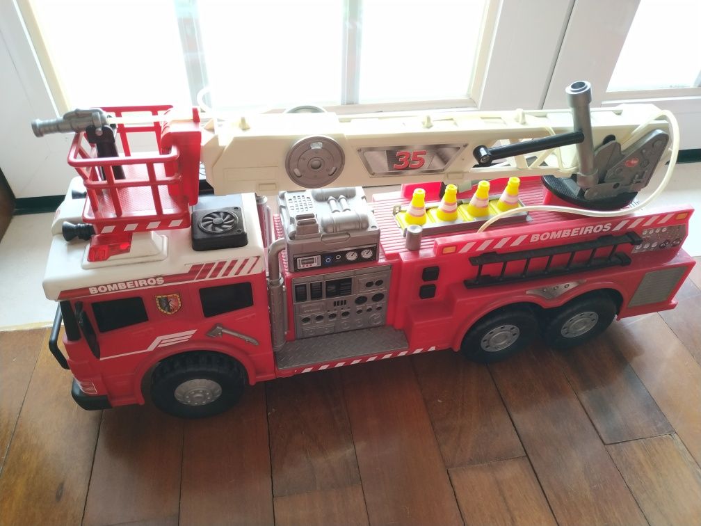 Camião de bombeiros