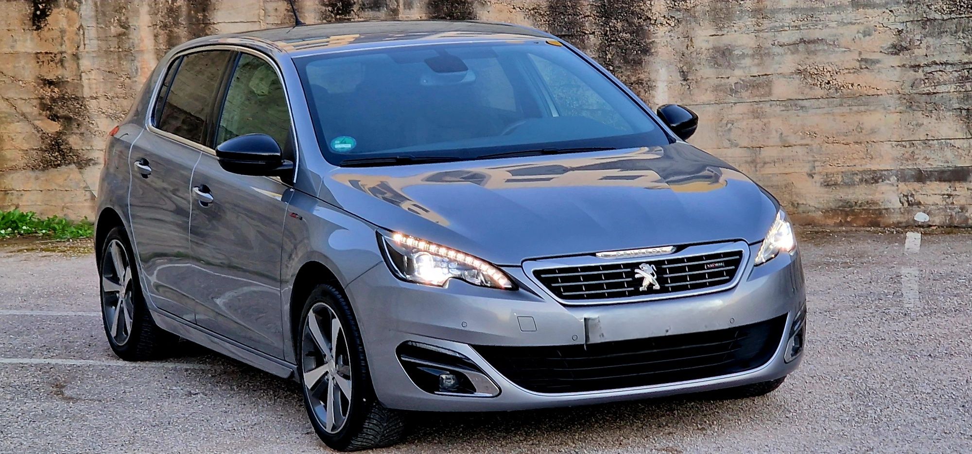 Peugeot 308 gt line 1.2 130cv 78 mil kms