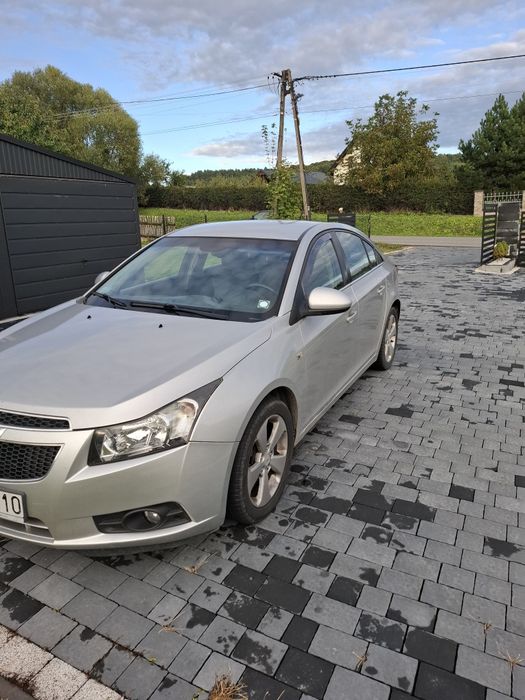 Chevrolet Cruz 2.0