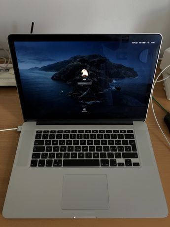 MacBook Pro 15 (Retina) i7 16gb