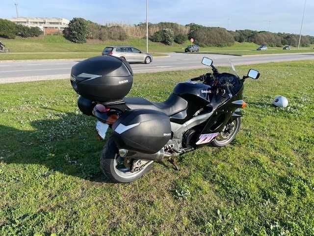 Kawasaki ZZR 1100 como nova!