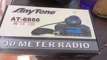 RADIO CB AnyTone AT-6666 10 Meter Radio + Antena Bull Tracker
