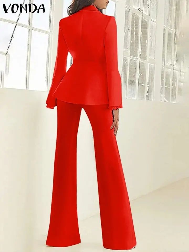 Elegancki garnitur damski w czerwonym kolorze, rozmiar 2XL