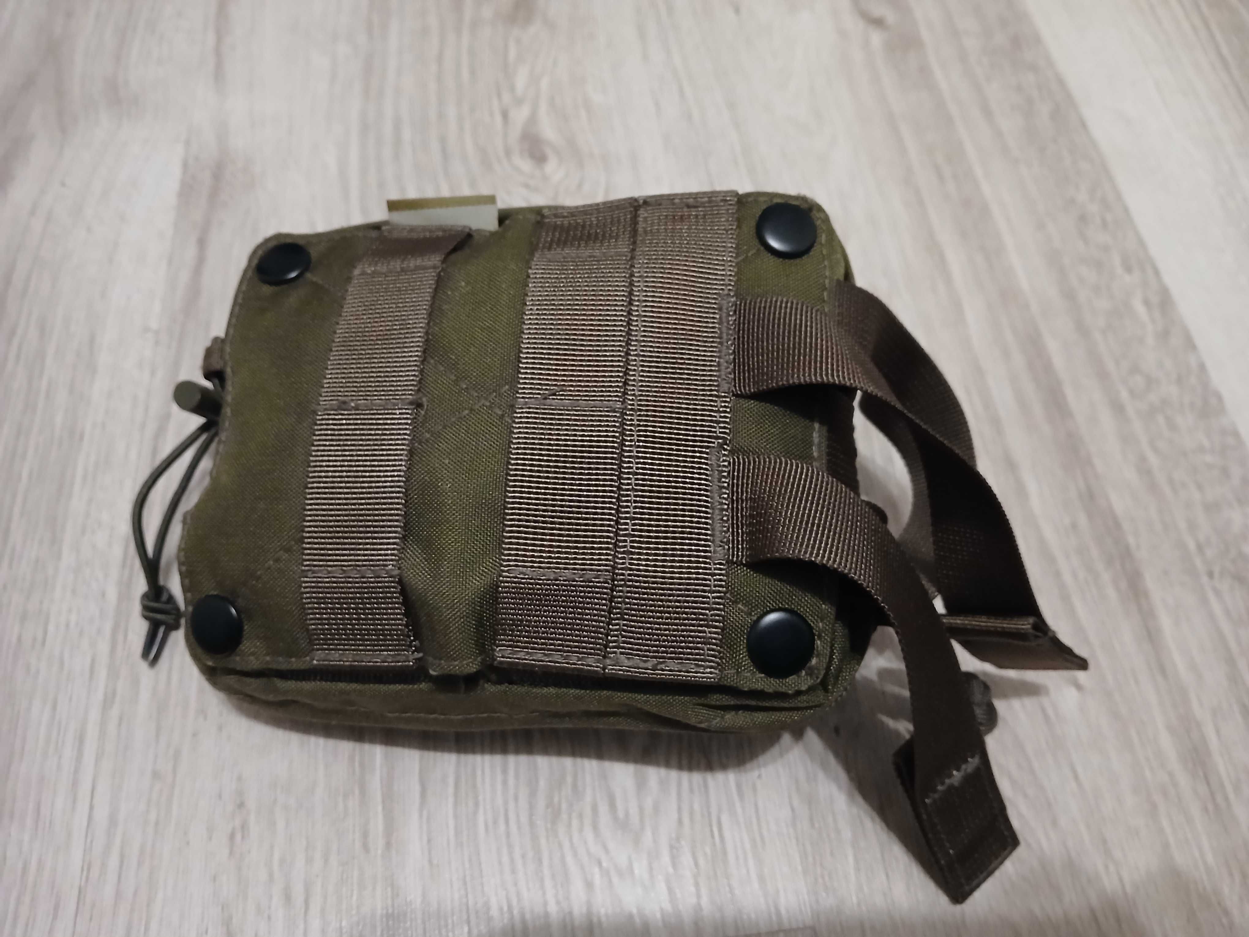 Apteczka taktyczna zrywana na rzep z montażem MOLLE Ranger Green