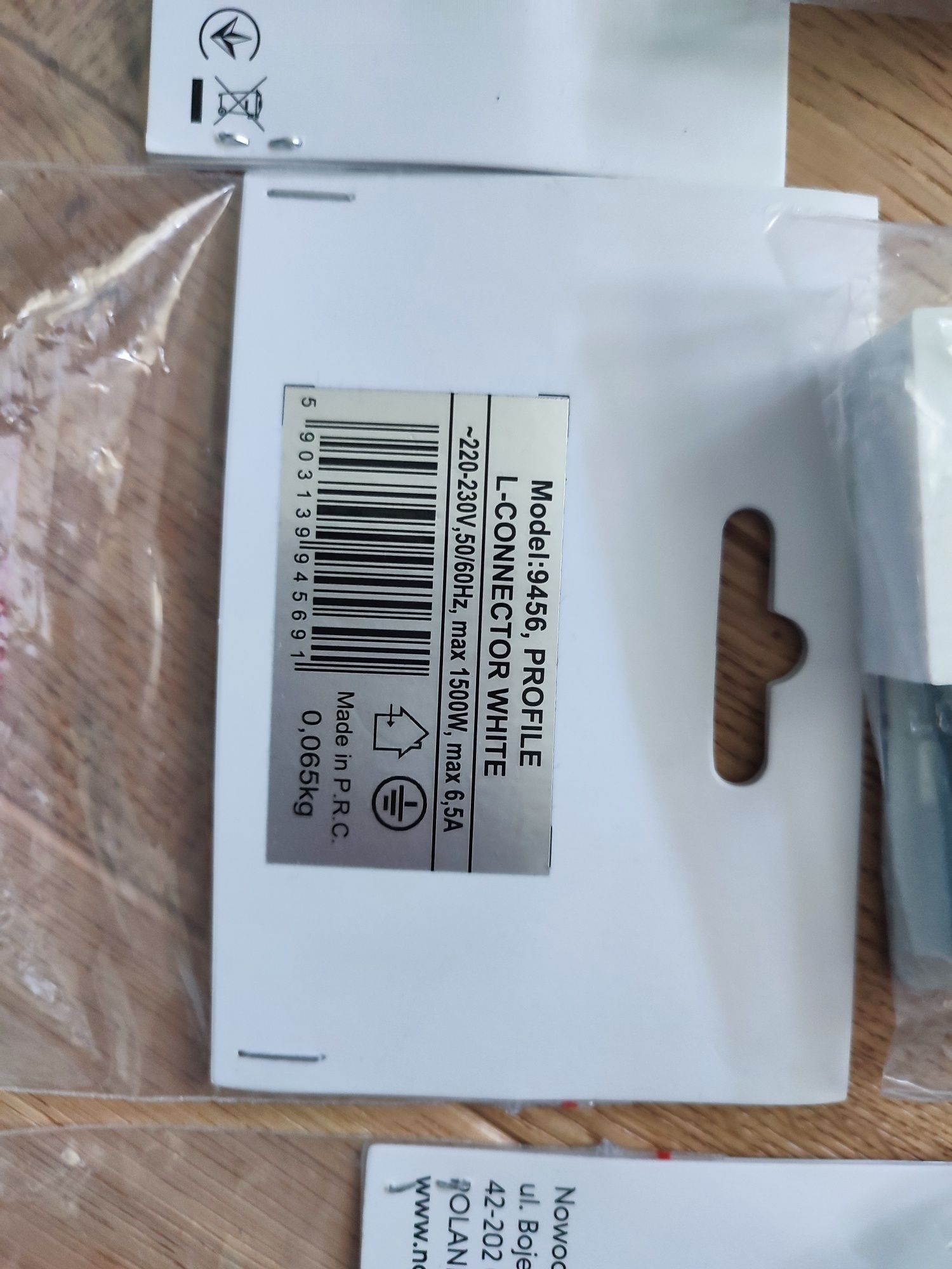 Nowodvorski L- connector white bialy łącznik L do szyn natynkowych