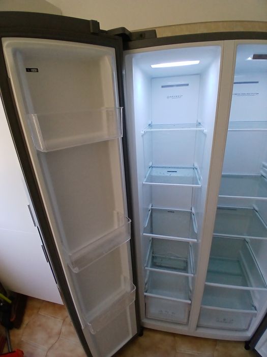 Frigorífico americano de duas portas