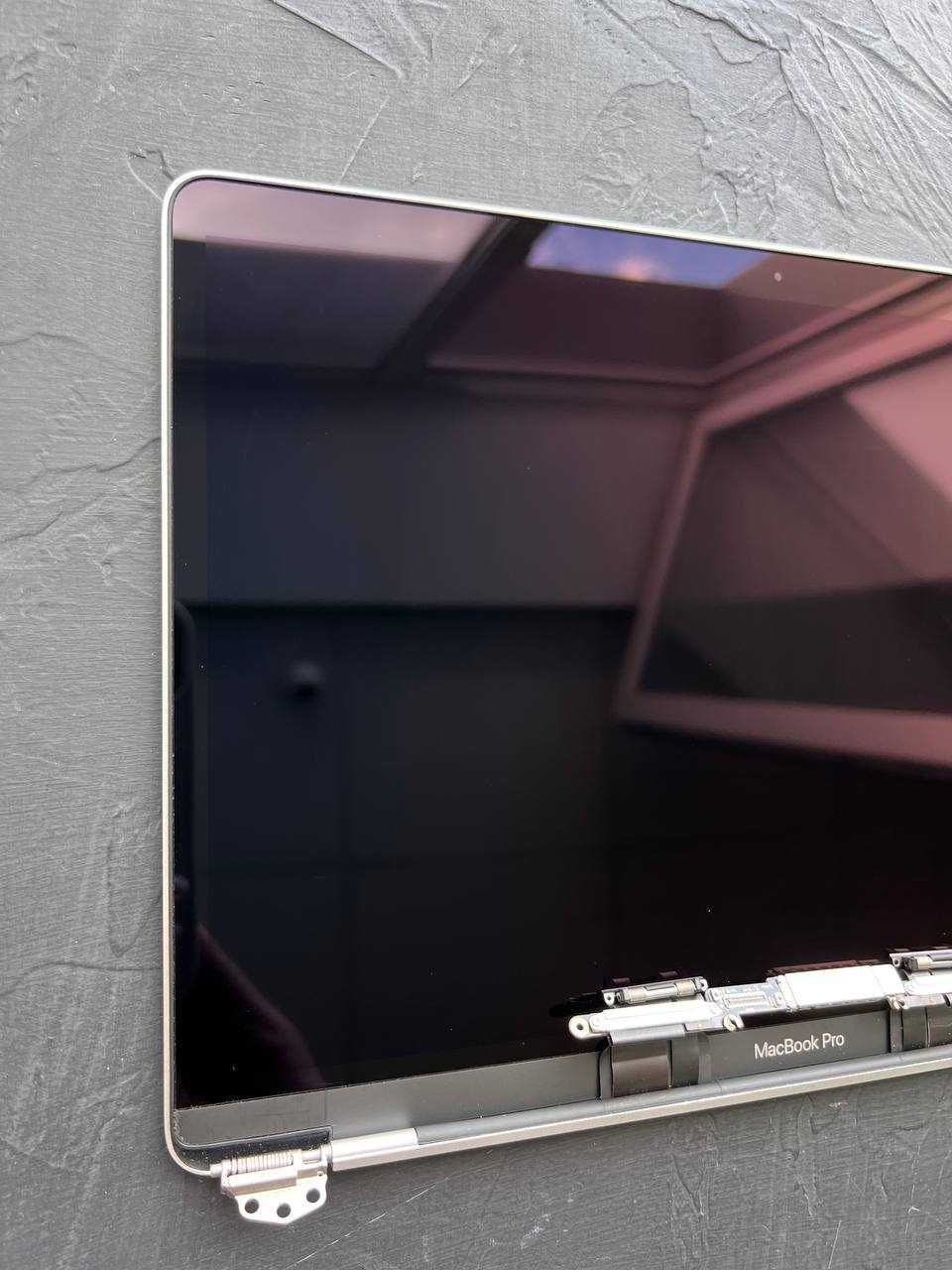 Дисплей MacBook PRO 13" (2018-2020) Silver у зборі (LCD з кришкою)