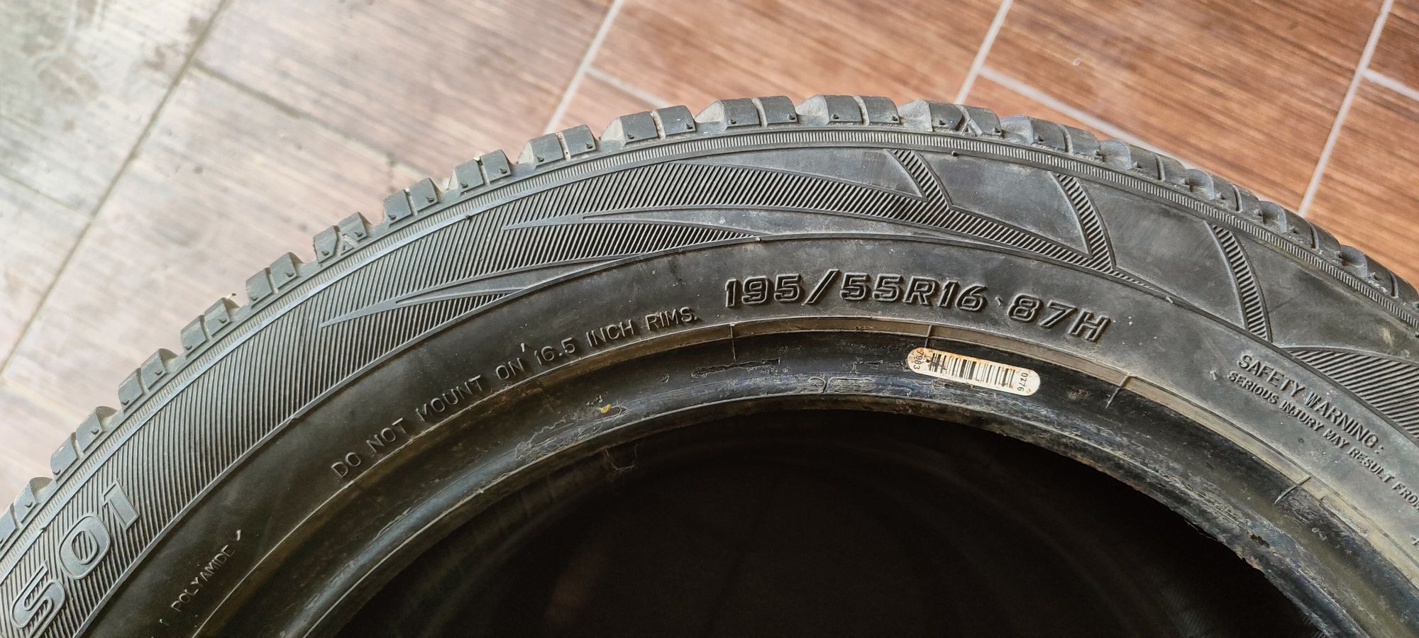 Komplet opon zimowych falken 195/55 R16