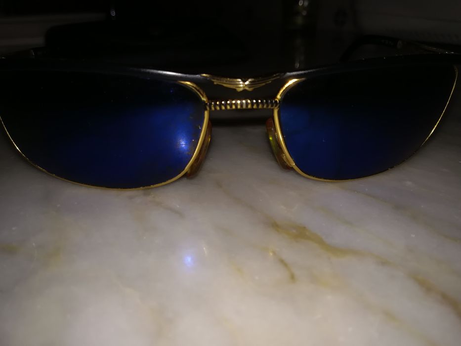 Lote de óculos - Gucci, Police