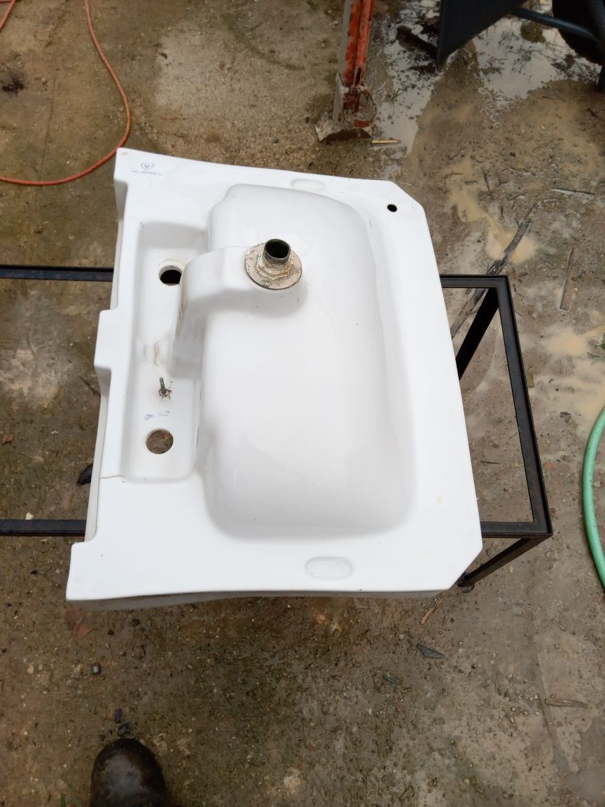 Vendo louça WC em bom estado