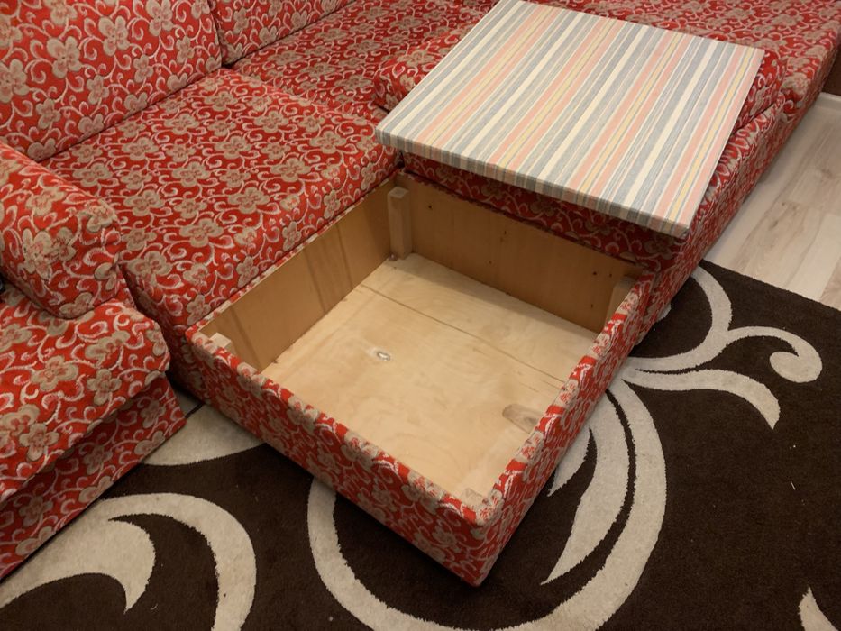 Диван, модульний диван