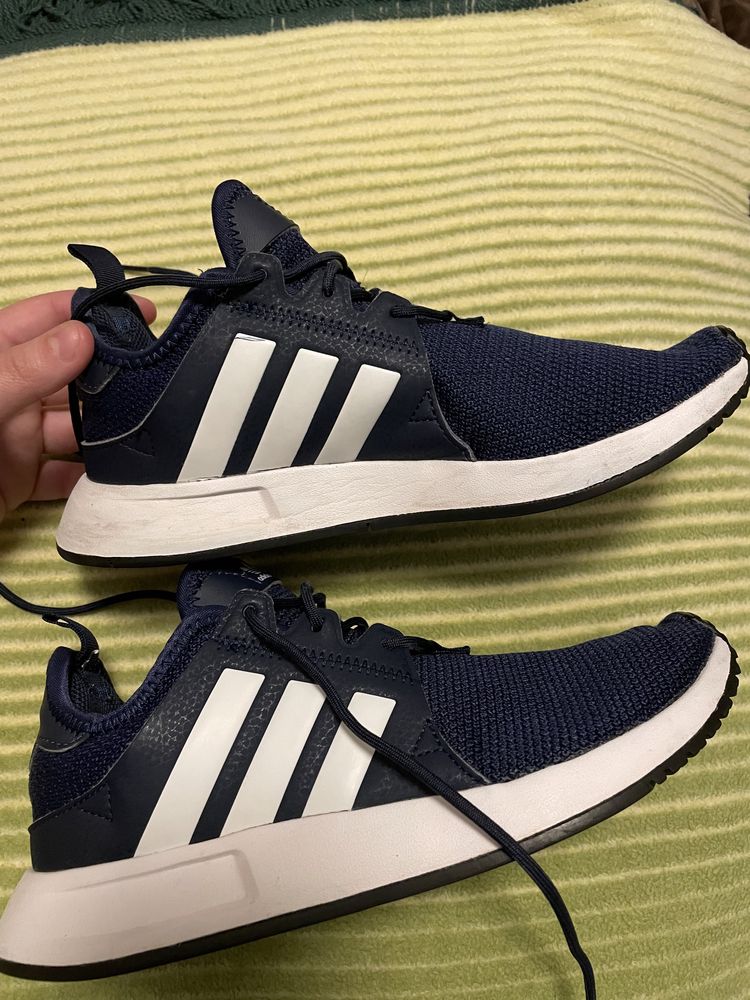 Sapatilhas adidas desportivas