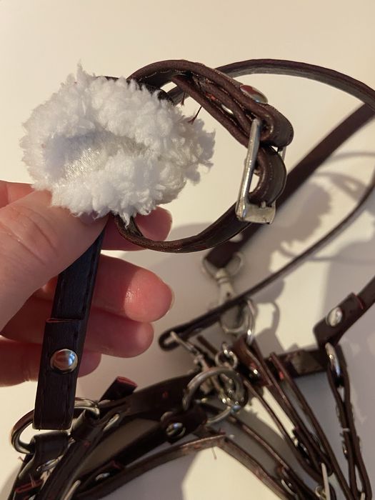 Hobby horse A4 szary jabłkowity wraz z ogłowiem meksykańskim