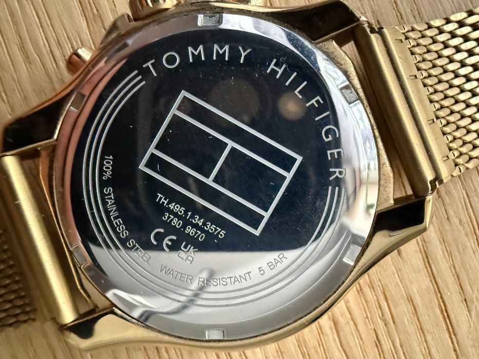 Zegarek Tommy Hilfiger - złoty, stal nierdzewna