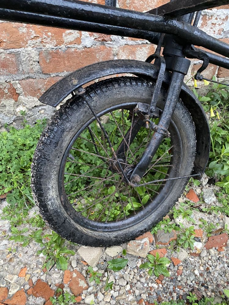Bicicleta antiga Inglesa de carga