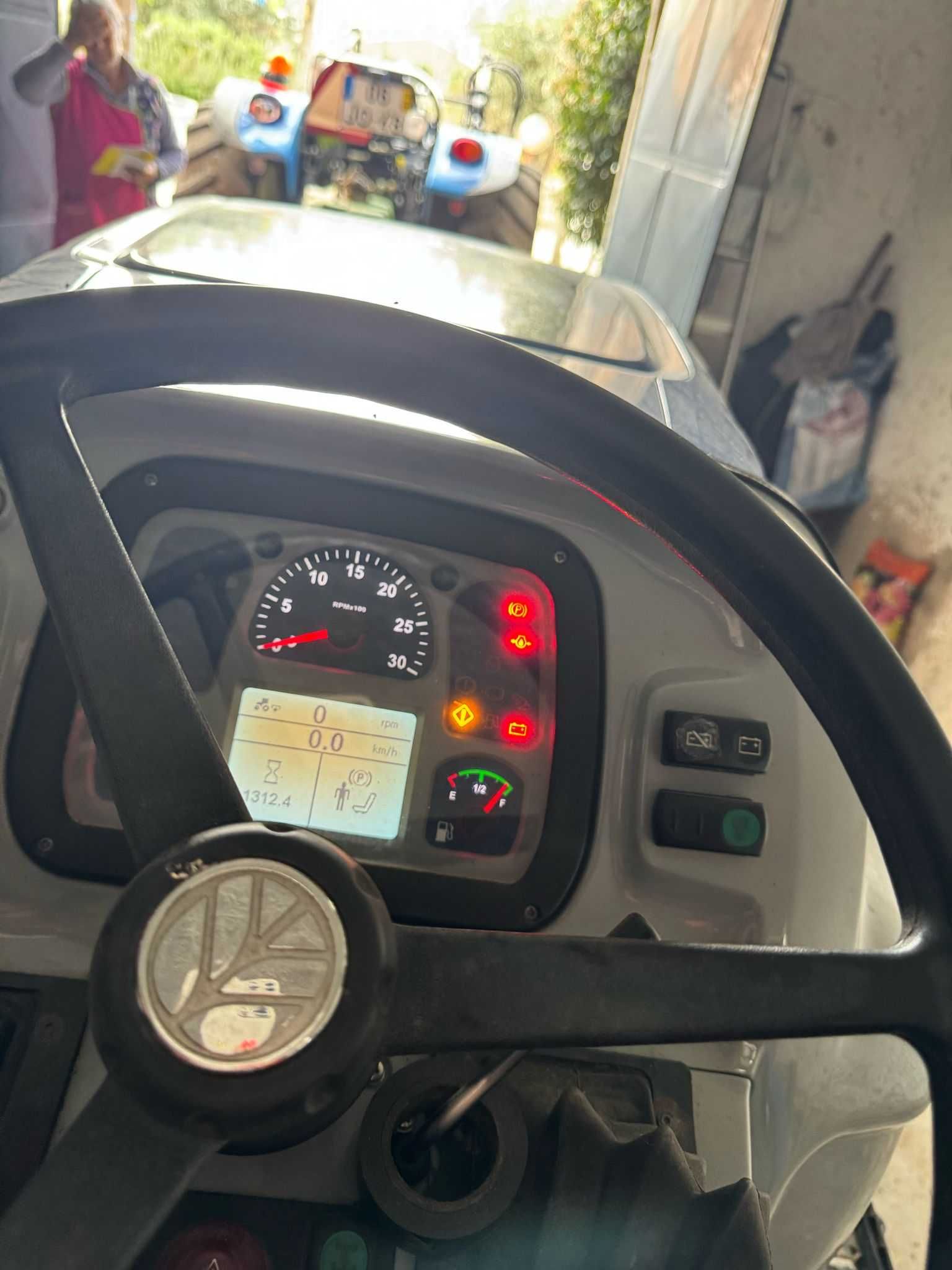 New Holland t3 70f