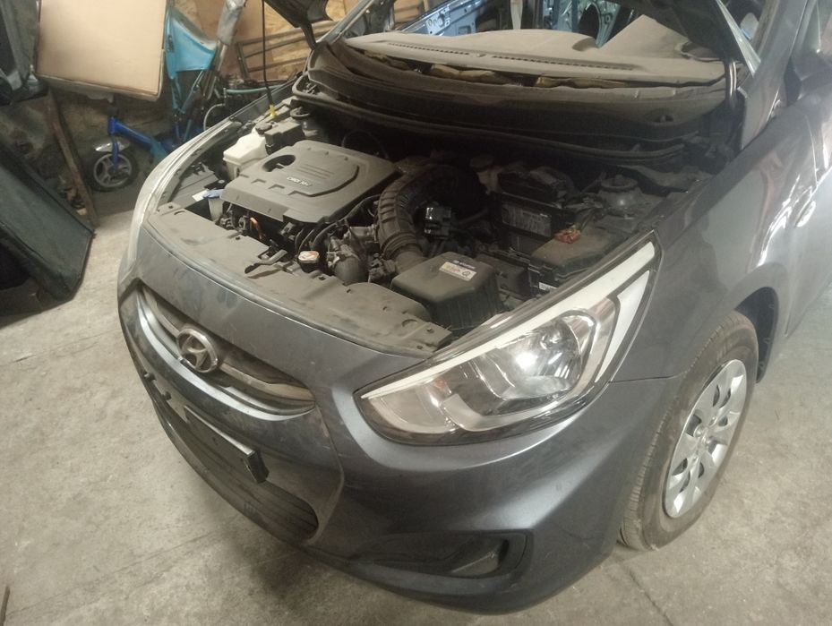 Hyundai accent hatchback