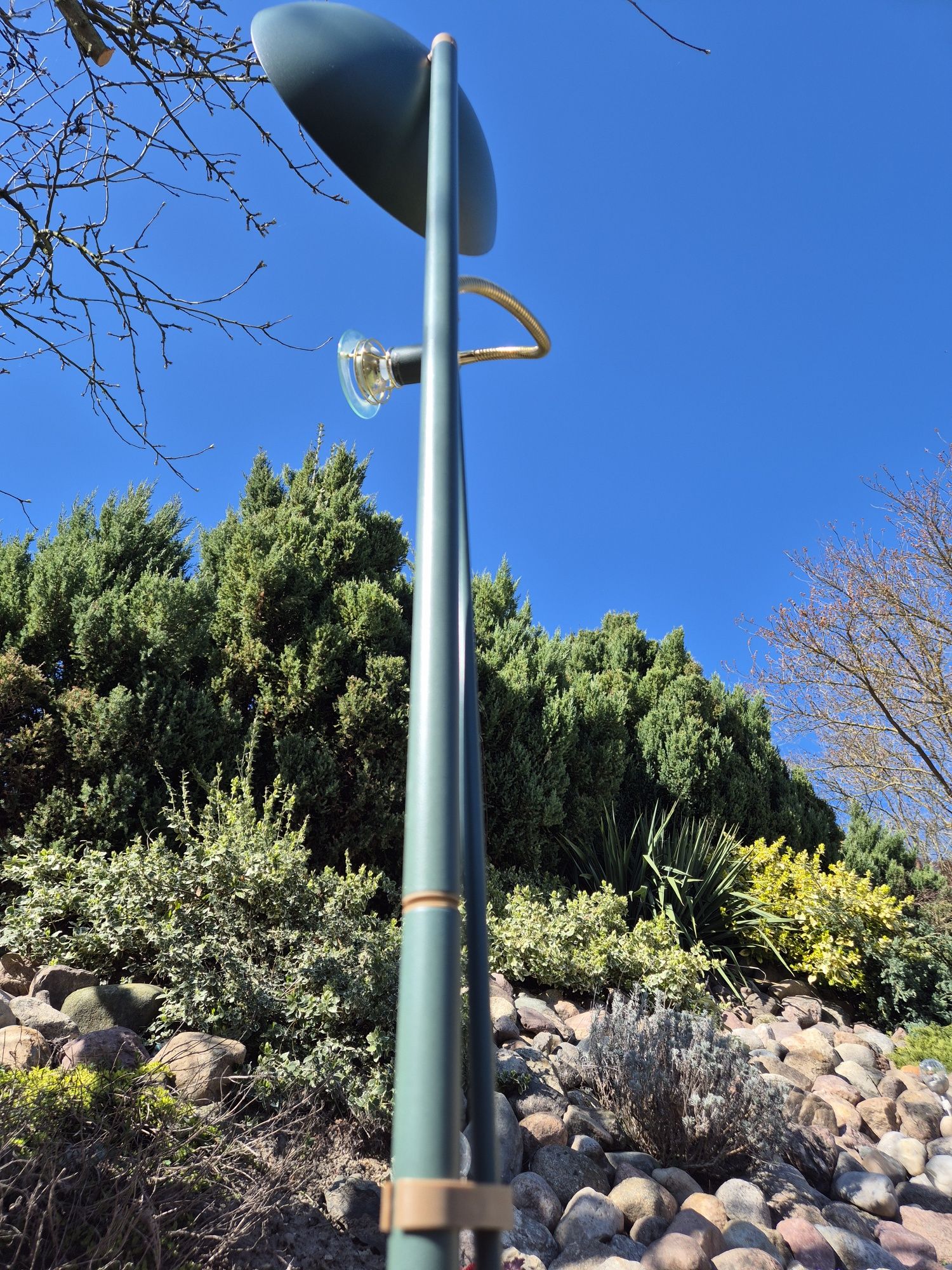 Lampa z dwoma światłami