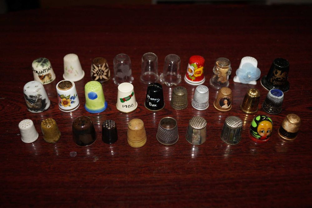 Zestaw Naparstków Kolekcjonerskich zestaw widoczny na zdjęciach 30 szt