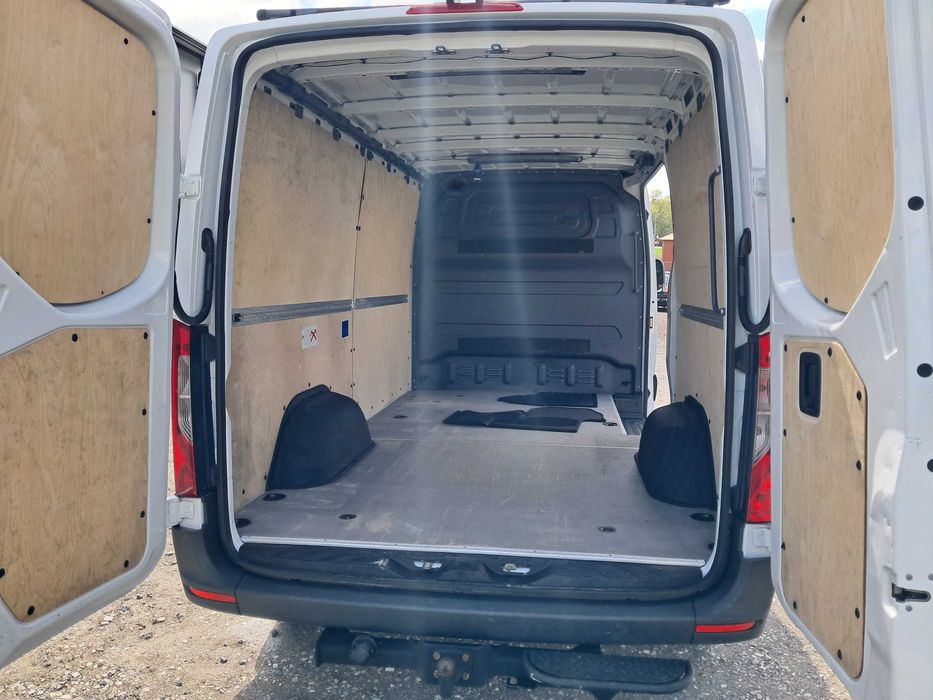 MERCEDES-BENZ Sprinter 317 CDI 907 Hak 3,5t Wzmocniony
