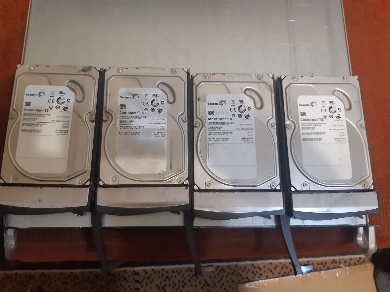 Server Supermicro X8DTU 1U